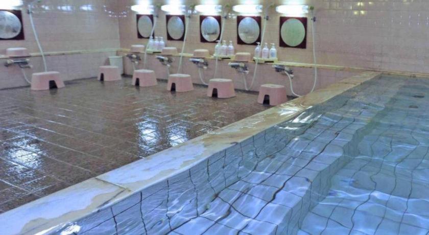 Tokyo Business Hotel Екстериор снимка
