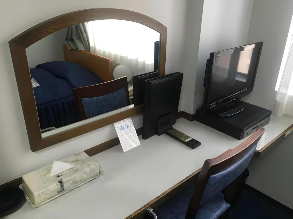 Tokyo Business Hotel Екстериор снимка