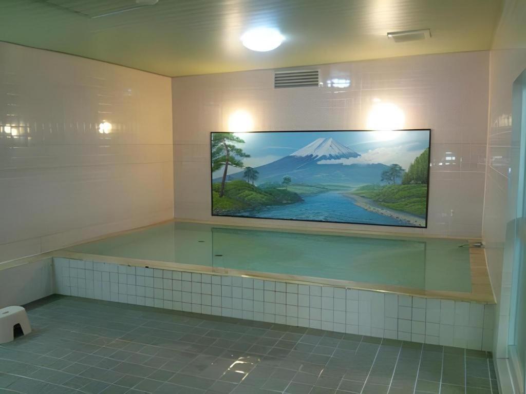 Tokyo Business Hotel Екстериор снимка